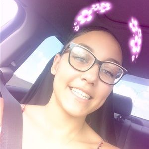 Meet your Posher, Brianna